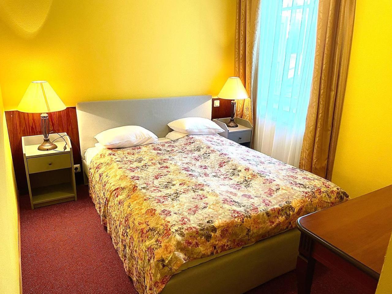 Lucky Fish Jurmala Hotel Ngoại thất bức ảnh