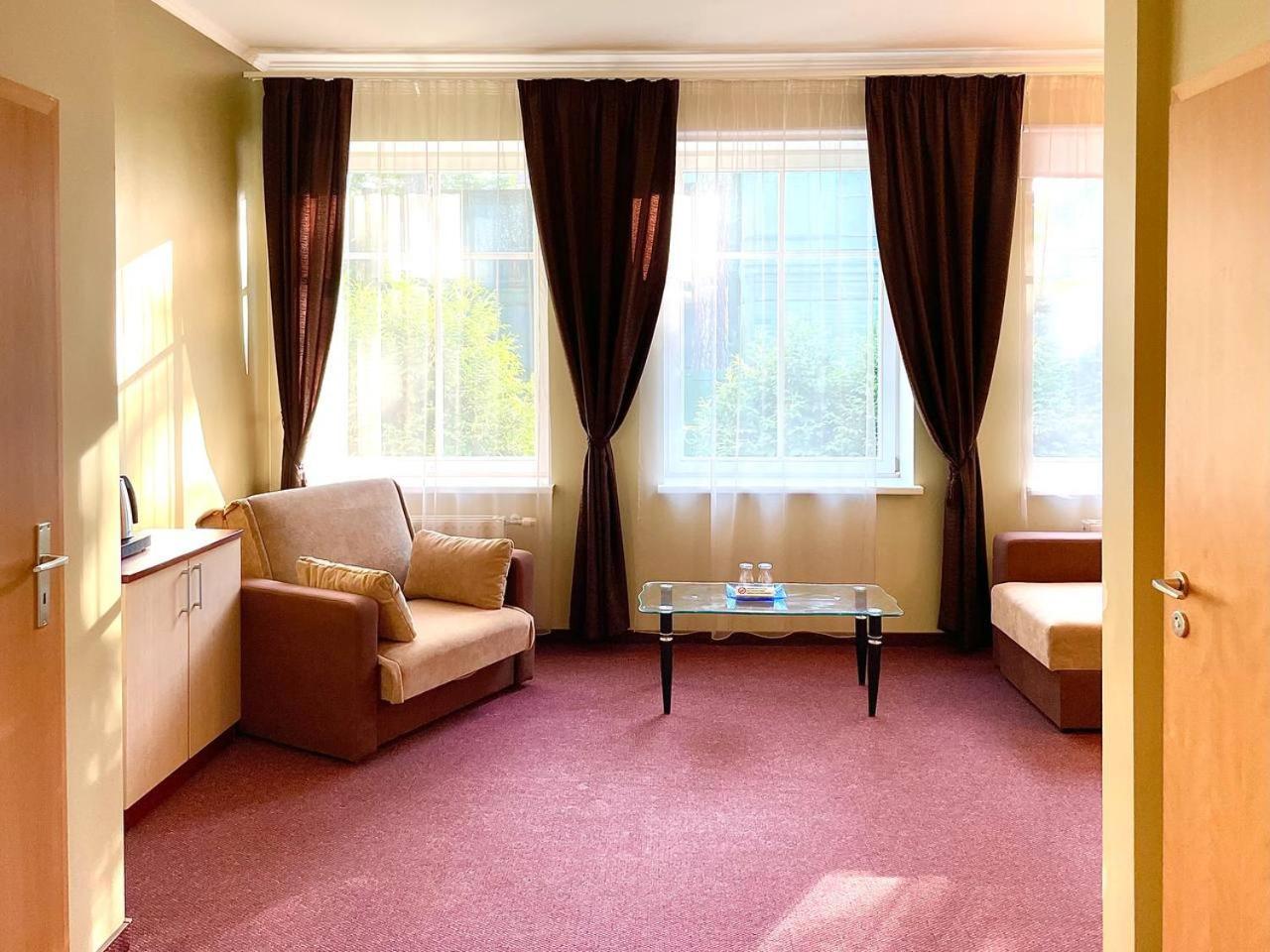 Lucky Fish Jurmala Hotel Ngoại thất bức ảnh