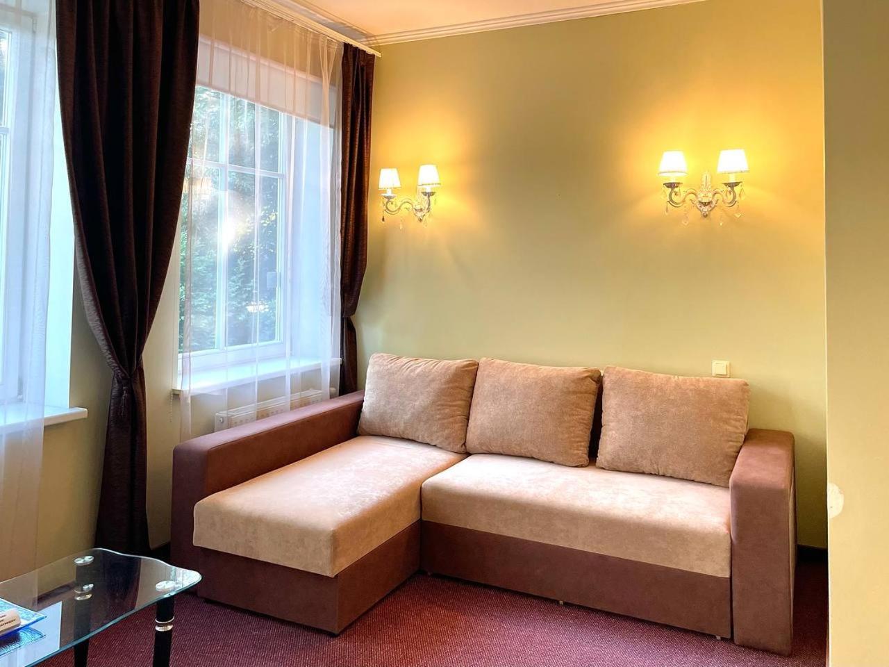 Lucky Fish Jurmala Hotel Ngoại thất bức ảnh