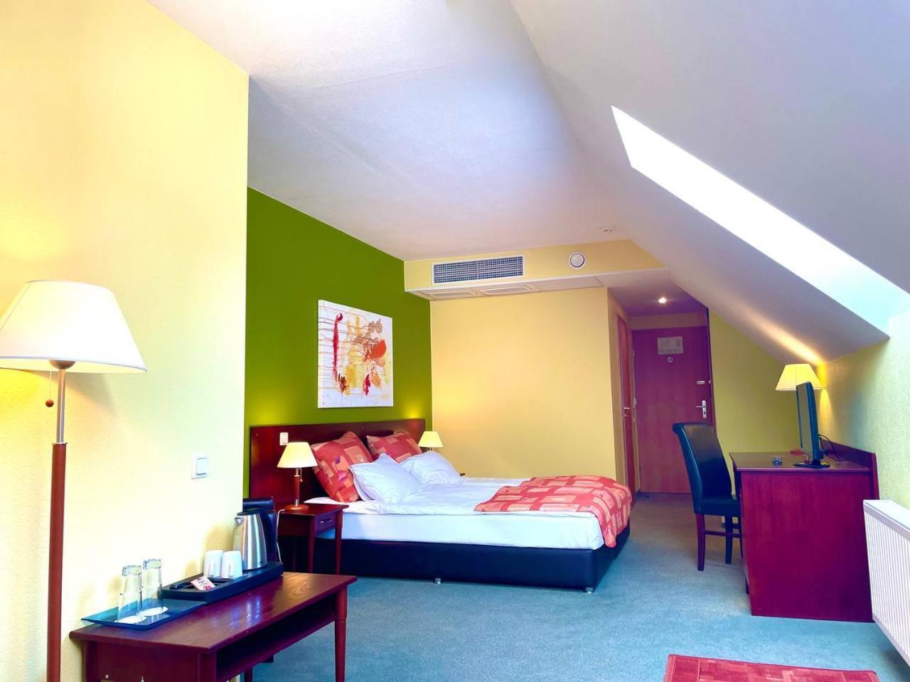 Lucky Fish Jurmala Hotel Ngoại thất bức ảnh